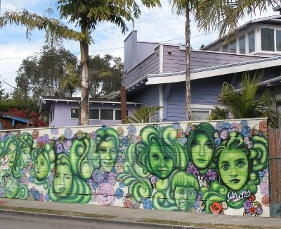 green girls mural venice california