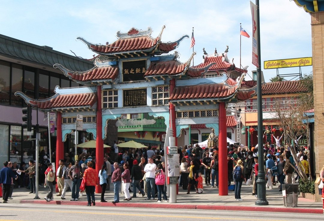Central Plaza at Los Angeles Chinatown before 2011 parade