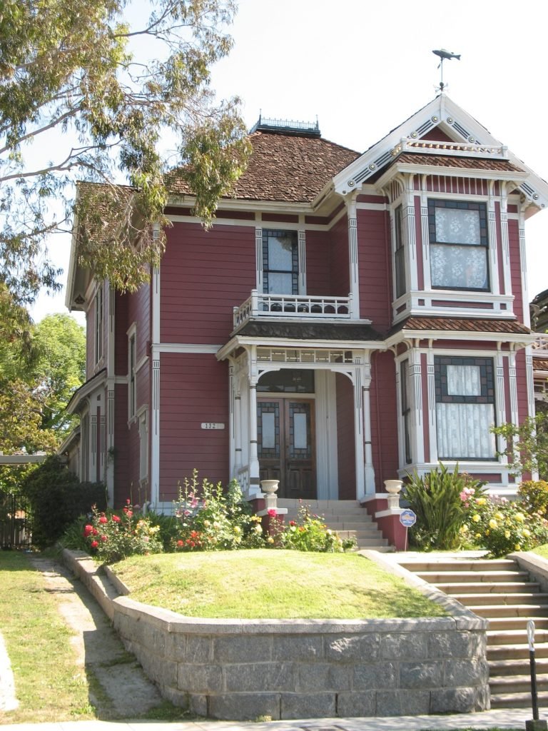 Red painted Vicotiran home Carroll St. Los Angeles