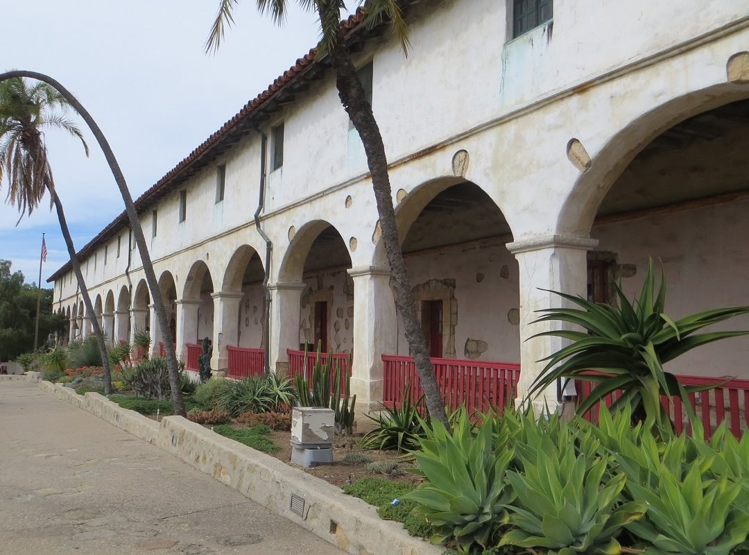 Colonnade Santa Barbara Mission