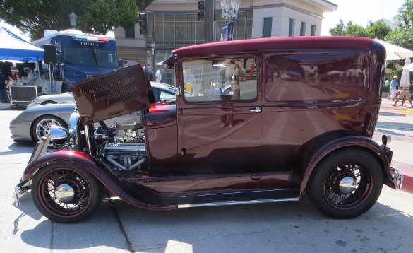 Customized cars, trucks and lots of memories at the Pasadena Police Car Show