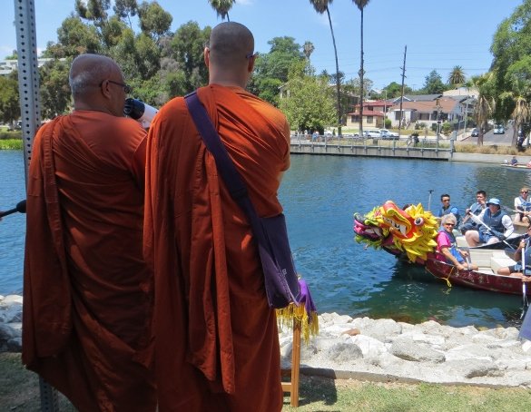 Wow! Dragon boat races and lion dancers at the Echo Park Lotus Festival
