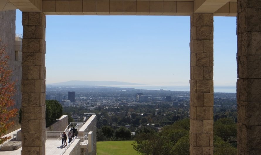 Visiting the Getty to see amazing photos and views of Los Angeles