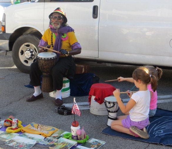 drummer Pasadena Farmers market