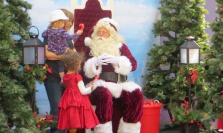 Santa Claus Pershing Square 2015