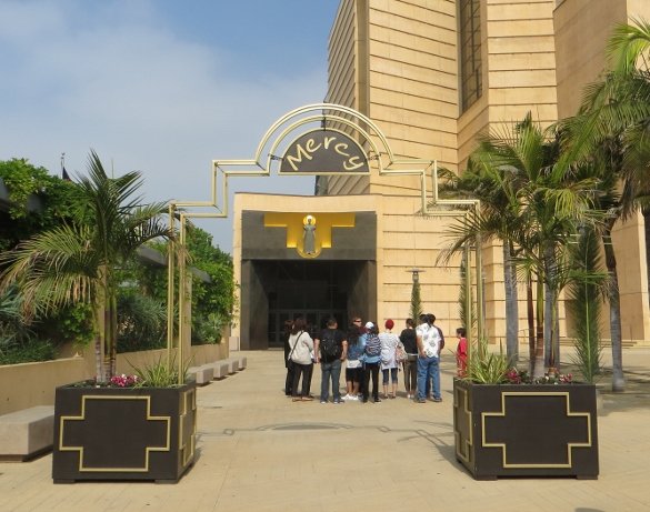 Preparing for Palm Sunday at Los Angeles Cathedral