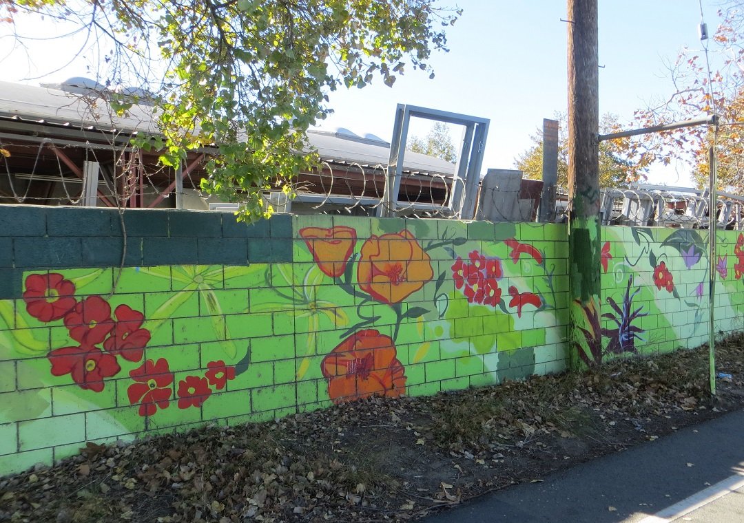 mural along LA River bike trail
