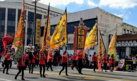 Chinese banners Chinatown 2017