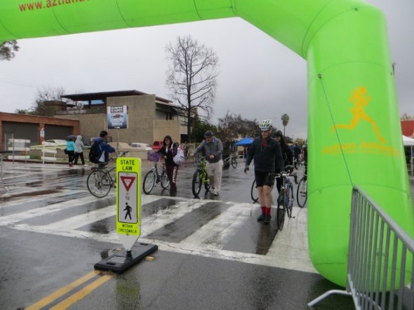Rain didn’t stop the bicycling in South Pasadena