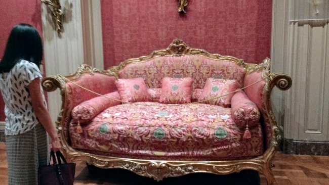 Hockney at the Getty and some amazing furniture, too