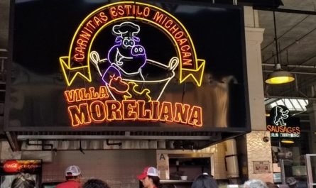 villa moreliana neon sign Grand Central Market