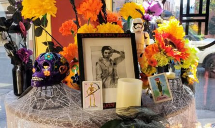 Carrie Fisher altar Day of the Dead 2017