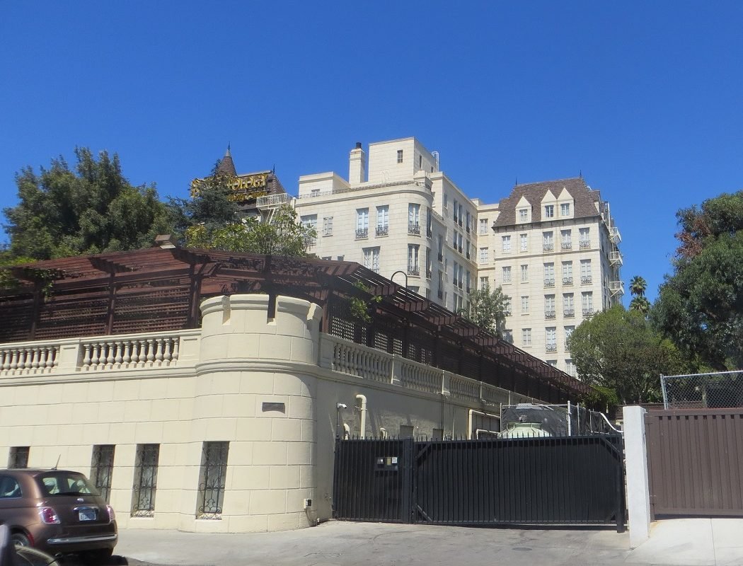 Scientology Celebrity Center