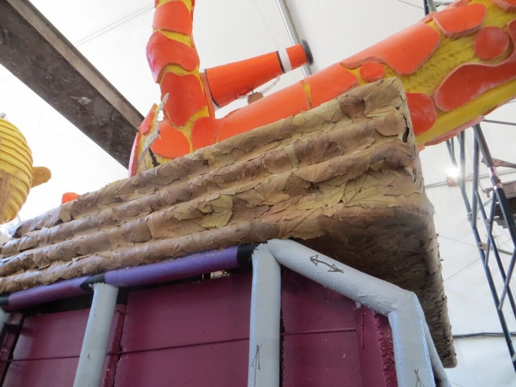 sycamore leaves for South Pasdena Rose Parade float